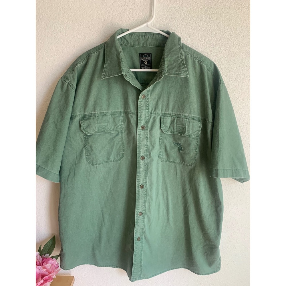 RedHead Mens XL Short Sleeve Button Down Shirt Green Fish Logo Cotton Blend XL